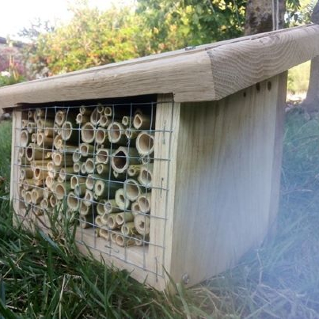 Hôtel d'abeille, Abeille - Habitat d'abeille en Bois,Palais pollinisateur, Maison de Papillon, Habitat de guêpe pour Le Patio de Jardin